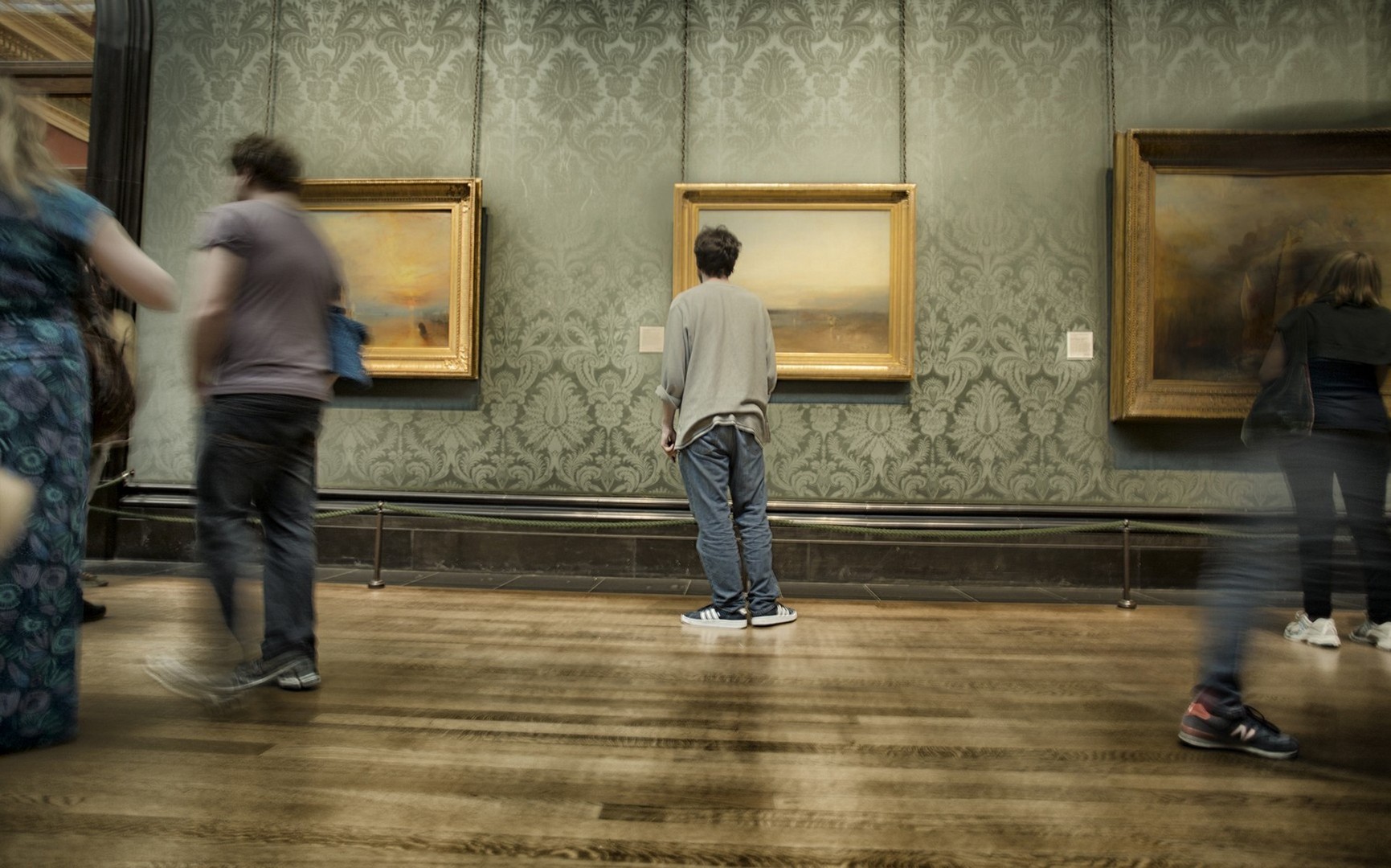 The Viewer