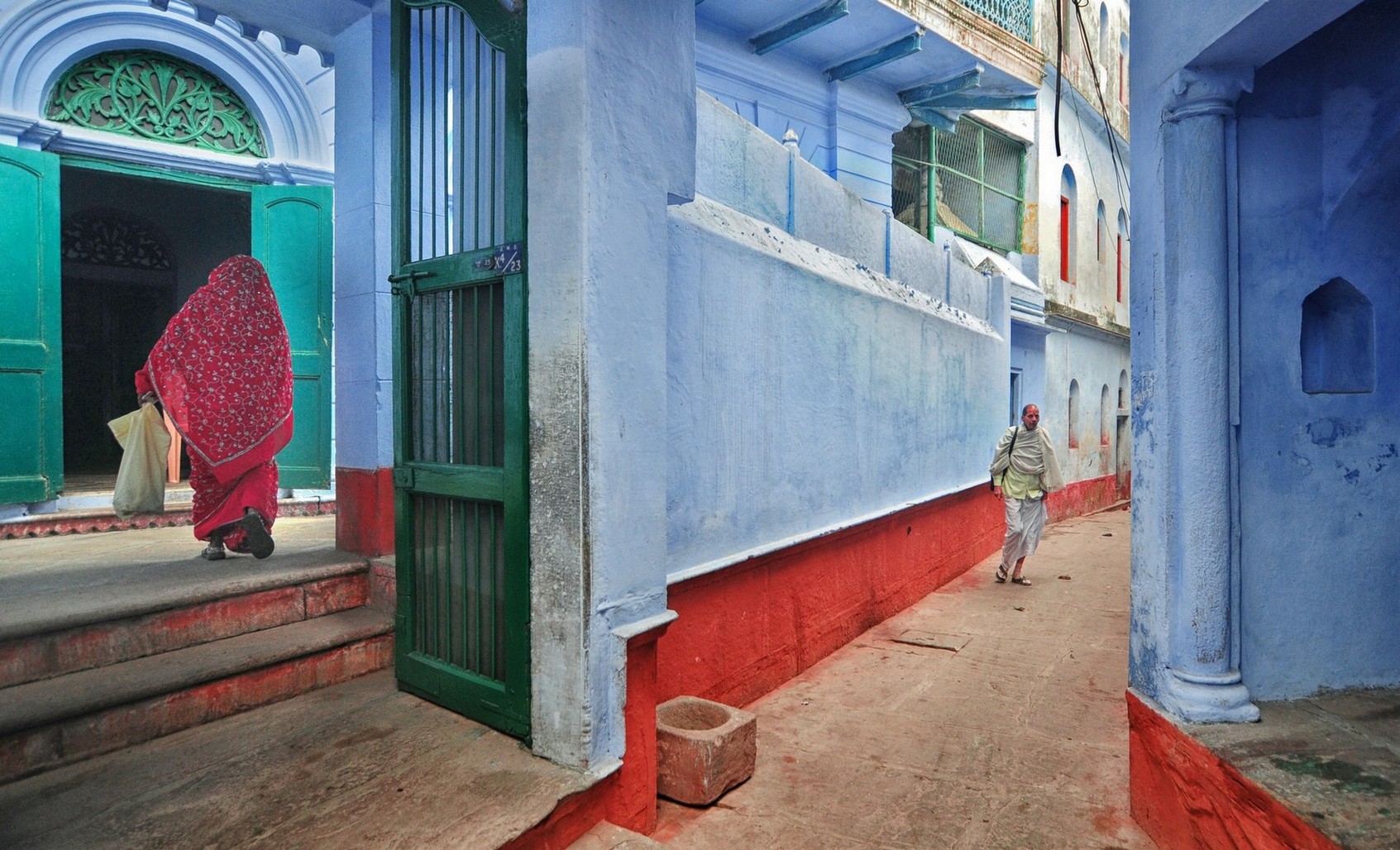 Colors in the Lane