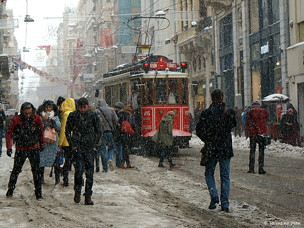 Valentina Stan Winter in Istanbul 2