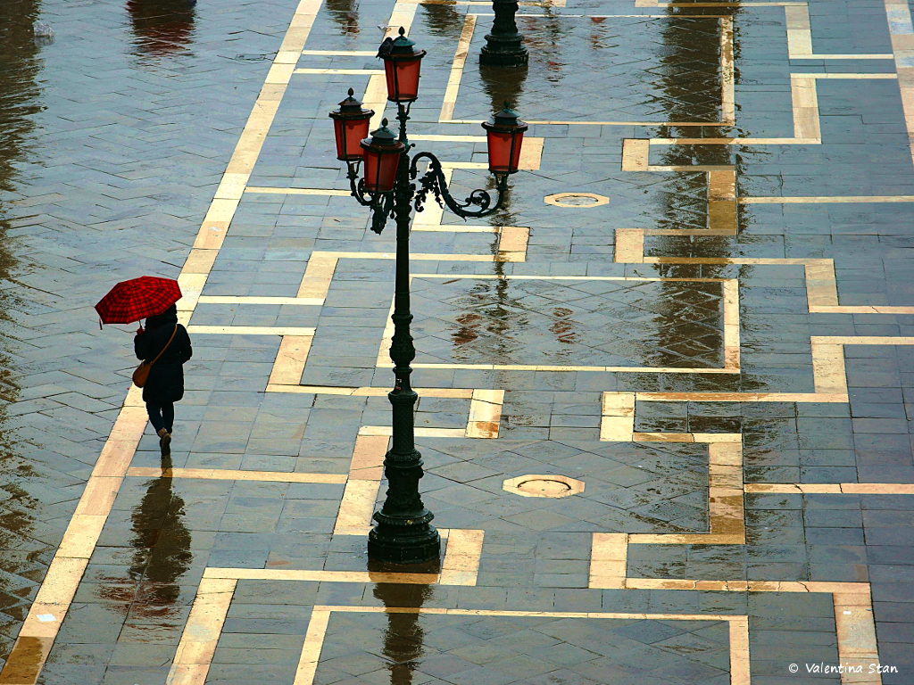 Valentina Stan Walk in the Rain 3